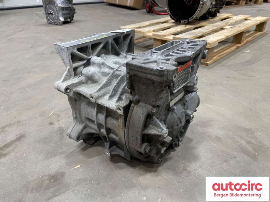 Motor elbil foran til Nissan Leaf 2018-->> (Type II)  (NISSAN|290A03NF3A|EM57|290A03NF1A)