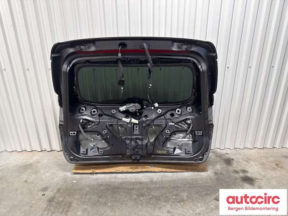 Bakluke til Ford Mondeo 2014-2019 (Type V, Fase 1) (FORD|2458952|DS73-N404W15-CG|)