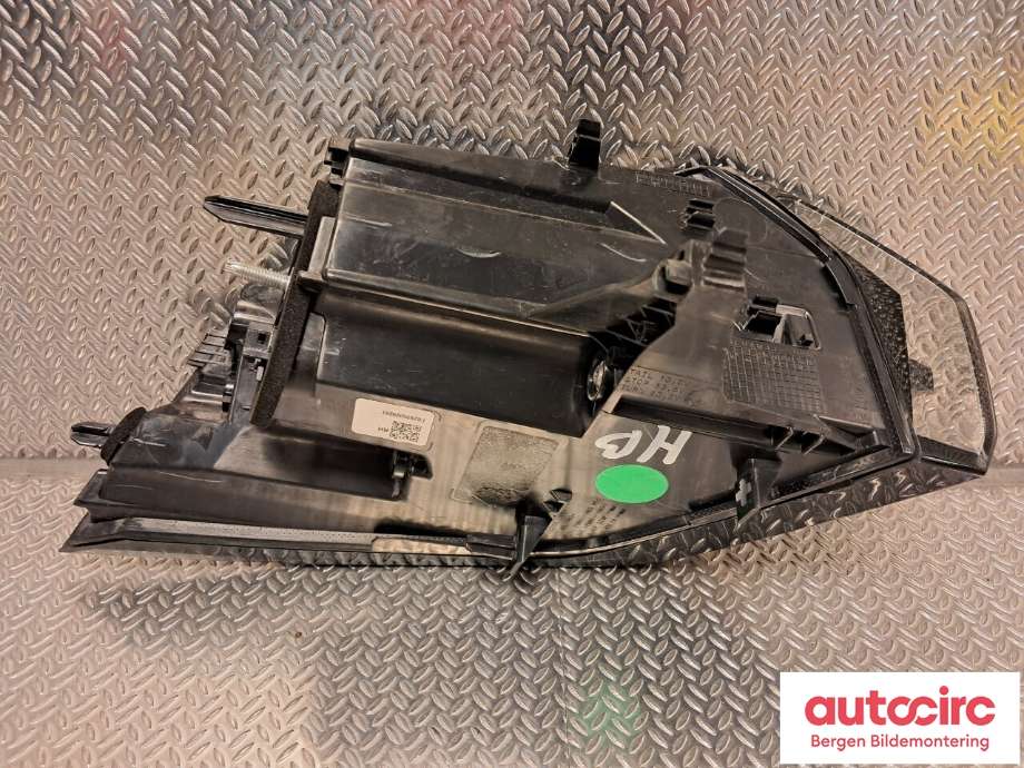 Baklykt høyre til Peugeot 2008 2019-->> (Type II)  (PEUGEOT|98 381 904 80|)