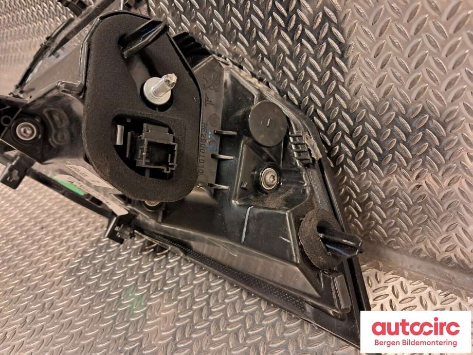 Baklykt venstre til Peugeot 2008 2019-->> (Type II)  (PEUGEOT|98 381 905 80|)