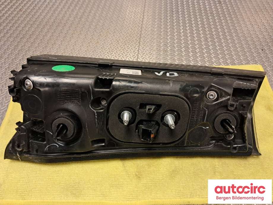 Baklykt venstre indre til Peugeot 2008 2019-->> (Type II)  (PEUGEOT|98 259 575 80|)