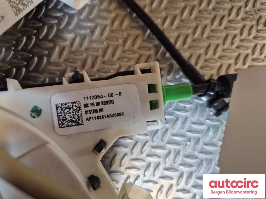 Låsekasse høyre til Tesla Model X 2016-->>  (TESLA|1126200-00-B|)