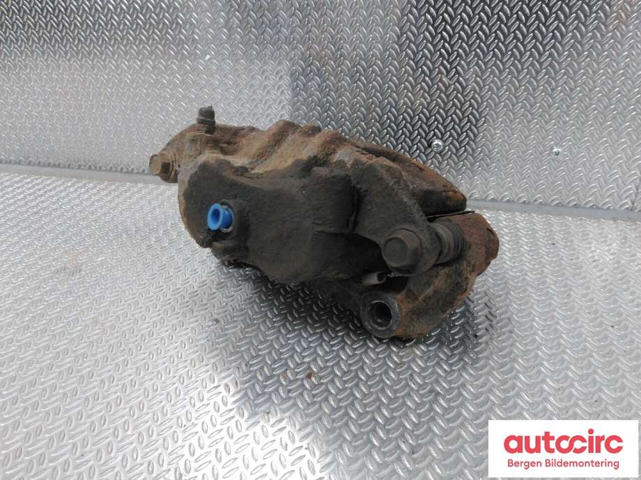 Bremsecaliper venstre foran til Nissan Leaf 2011-2017 (Type I)  (NISSAN|410113TS0A|D10601VA8E|)