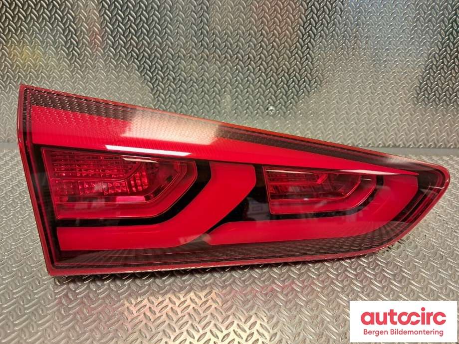 Baklykt venstre indre til Hyundai i20 2015-2020 (Type II) (HYUNDAI|92403C 8100|)