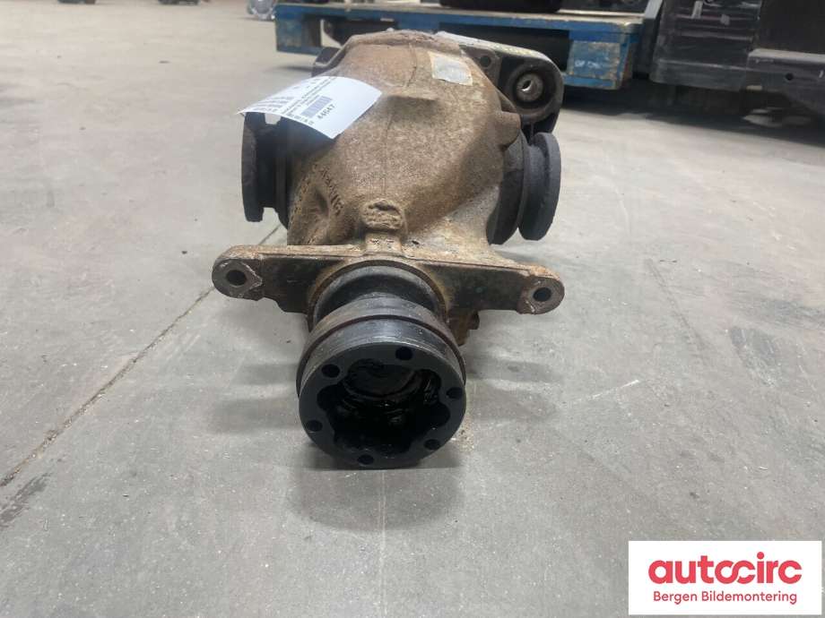 Kardang klokke bak til BMW 5-Serie 2003-2010 (E60/E61) (E60/E61) (BMW|33 10 7 560 588|)