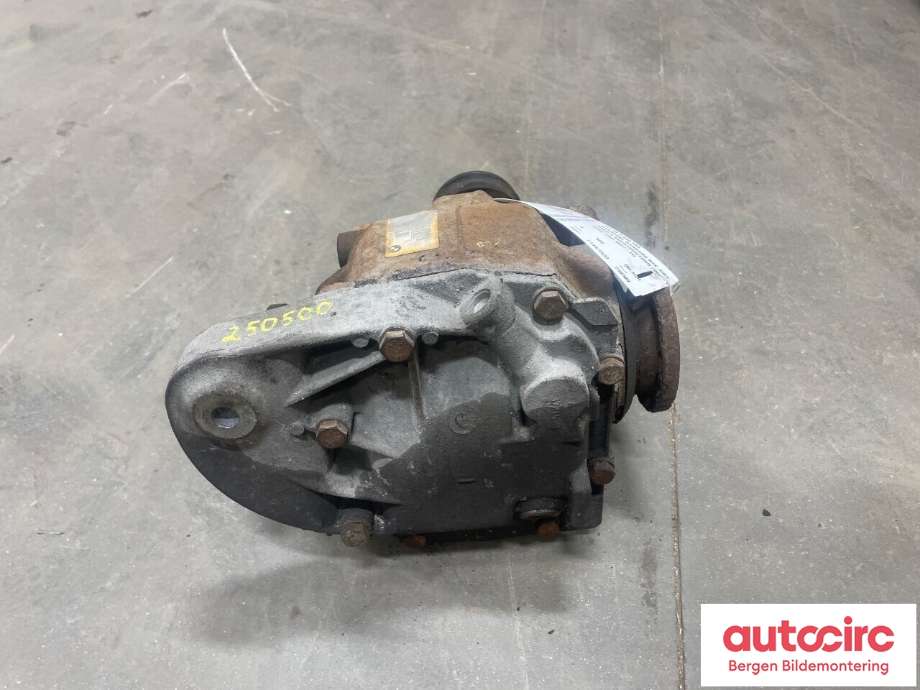 Kardang klokke bak til BMW 5-Serie 2003-2010 (E60/E61) (E60/E61) (BMW|33 10 7 560 588|)