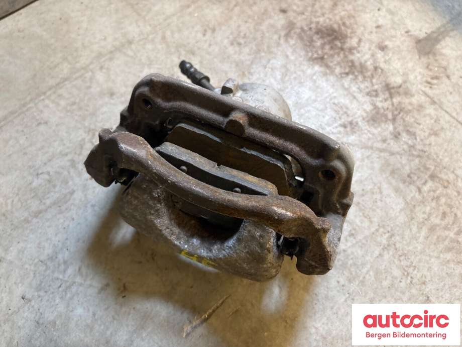 Bremsecaliper høyre foran til BMW i3 2013-2022  (BMW|34 11 6 860 270|)