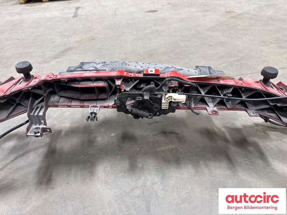 Frontplate til Ford Focus 2014-2018 (Type III, Fase 2)  (FORD|1926039|F1EB-8B041-AB|)