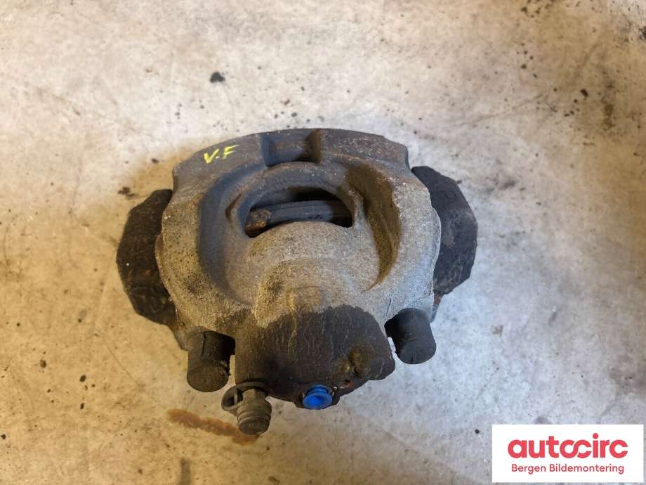 Bremsecaliper venstre foran til Ford Mondeo 2014-2019 (Type V, Fase 1)  (FORD|DG9C-2B302-BA|5303800|2351165)