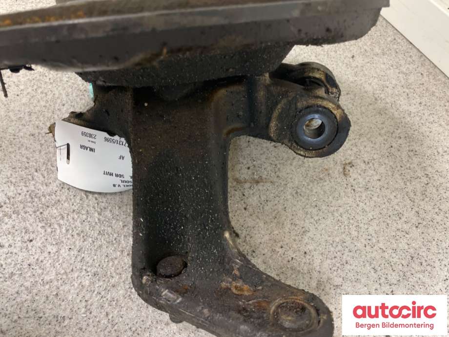Hjulspindel venstre bak til Kia e-Soul 2019-->> (Type III)  (KIA|52710-K4000|52730-J2000)