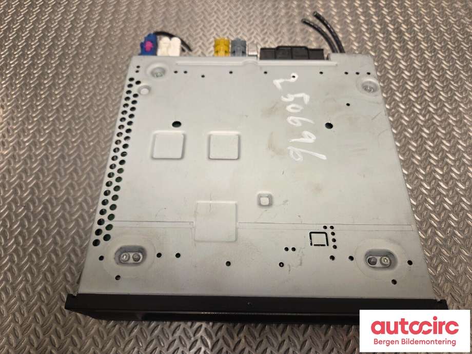 Bilstereo til VW e-Golf 2017-2020 (Fase 2) (VOLKSWAGEN|5NA 035 022 A|)