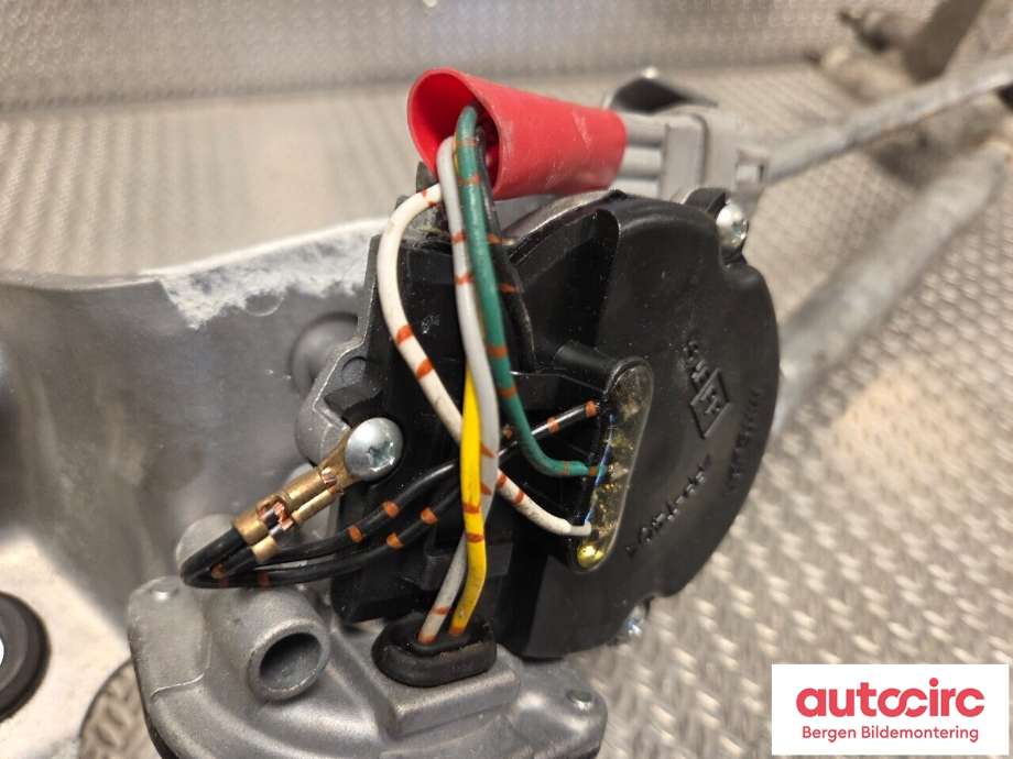 Viskermotor frontrute til Citroën C-Zero 2011-2020  (CITROEN|6405 SE|6405 RZ|)