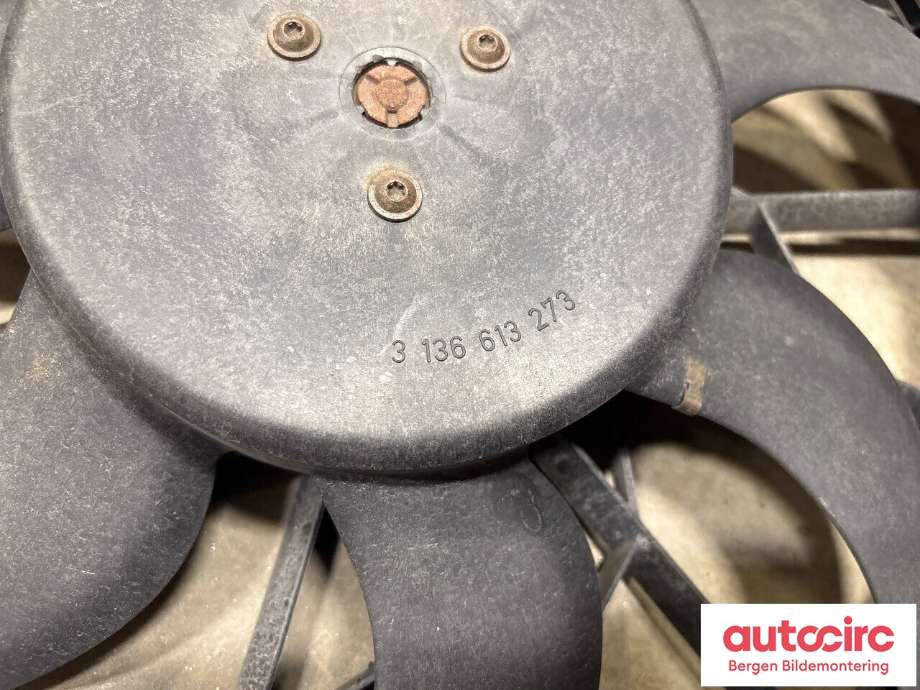 Kjølevifte til BMW 1-Serie 2004-2011 (E81/E82/E87/E88) (E81/E82/E87/E88) (BMW|17 42 7 563 259|)