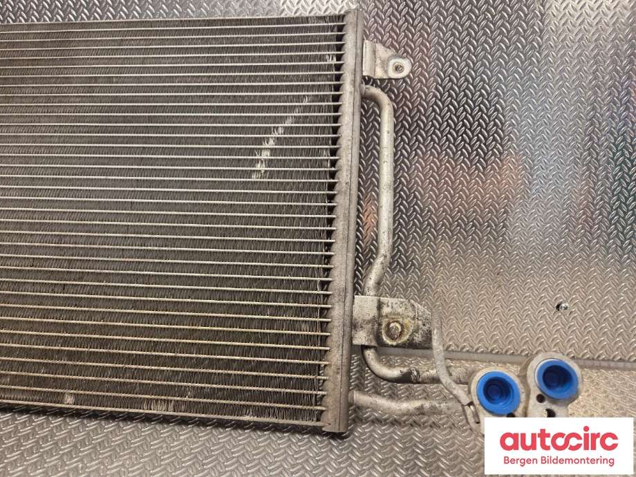 Aircondition radiator til VW Polo 2009-2014 (Type V, Fase 1)  (VOLKSWAGEN|6R0 820 411 Q||6R0 820 411 D)