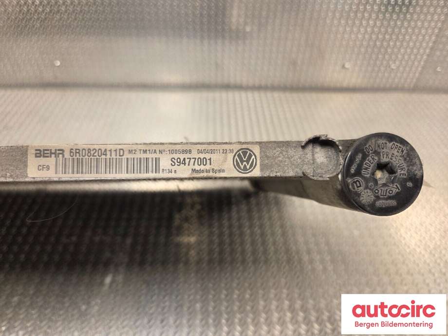Aircondition radiator til VW Polo 2009-2014 (Type V, Fase 1)  (VOLKSWAGEN|6R0 820 411 Q||6R0 820 411 D)