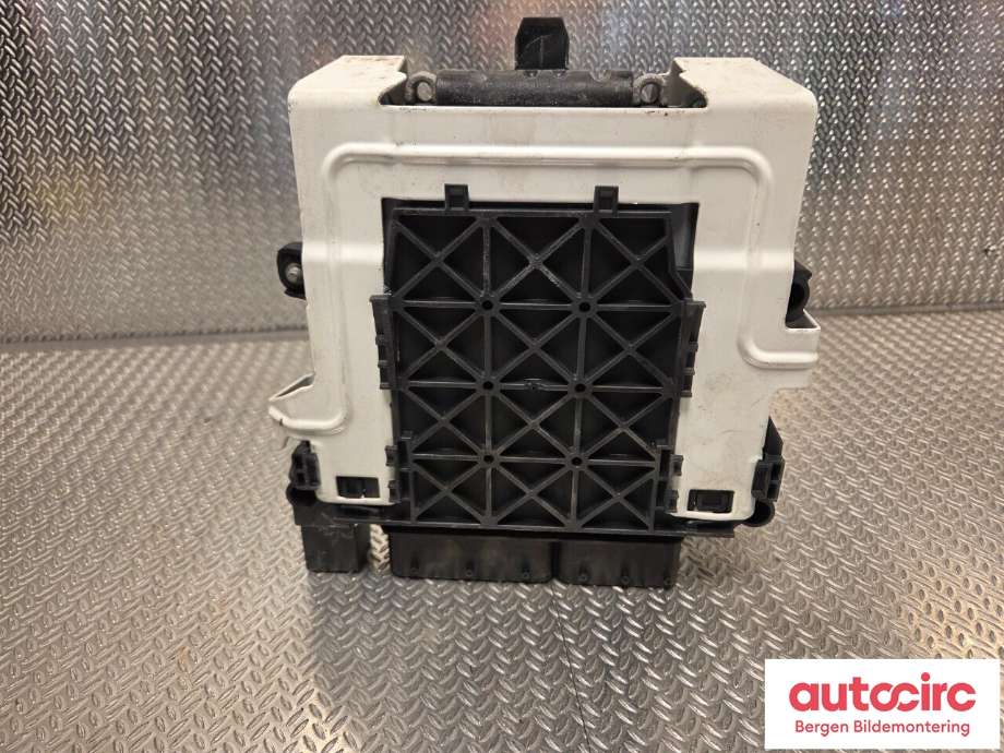 Styreenhet motor til Volvo V70 2007-2013 (Type III, Fase 1)  (VOLVO|36001014|)