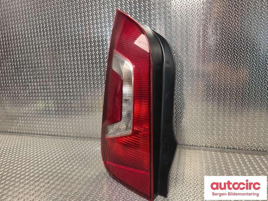 Baklykt venstre til VW E-Up 2013-2019  (VOLKSWAGEN|1S0 945 095 G|)