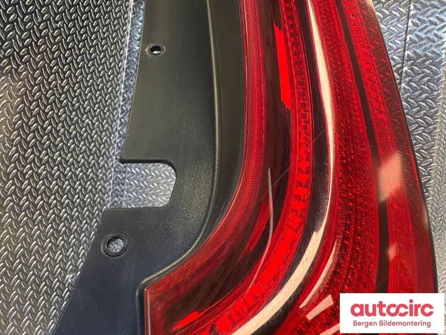 Baklykt høyre til Kia e-Soul 2019-->> (Type III) (KIA|92402K 0100|)