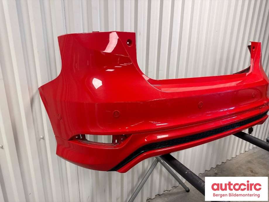 Støtfanger bak til Ford Focus 2014-2018 (Type III, Fase 2) (FORD|1877243|F1EB-17906-ABXWAA|)