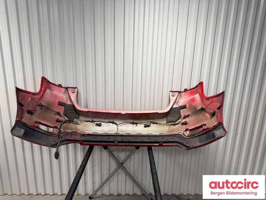 Støtfanger bak til Ford Focus 2014-2018 (Type III, Fase 2) (FORD|1877243|F1EB-17906-ABXWAA|)