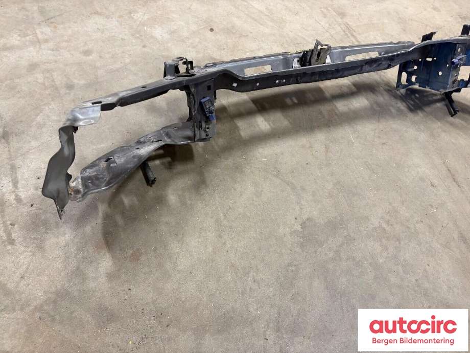 Frontplate til Volvo V50 2007-2012 (Fase 2)  (VOLVO|31335263|)