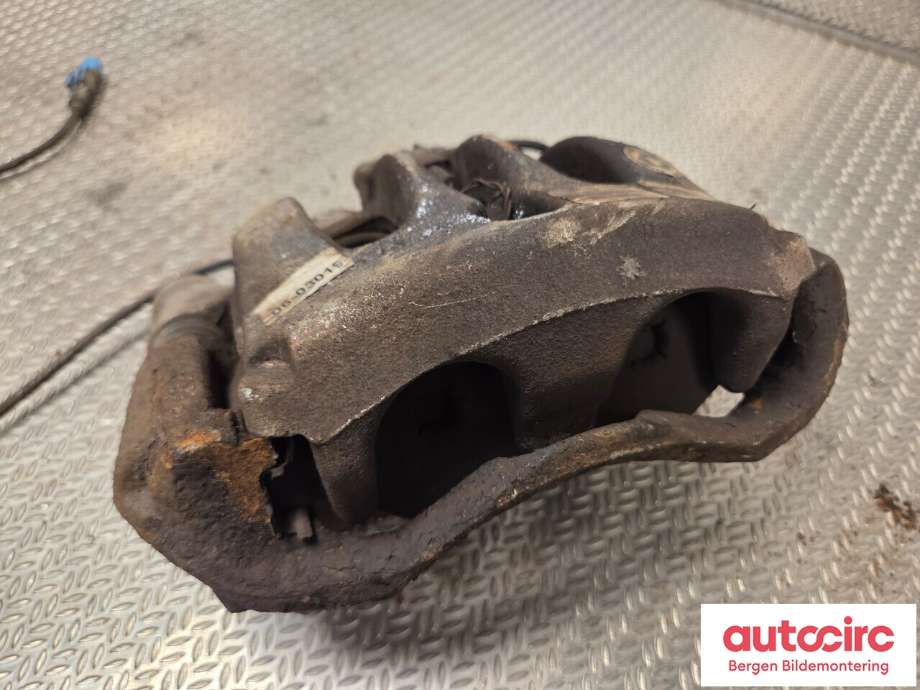 Bremsecaliper høyre foran til Mercedes Sprinter 2013-2018 (Fase 2) (906) (906) (MERCEDES|A 004 420 56 83|A 003 420 86 83|)