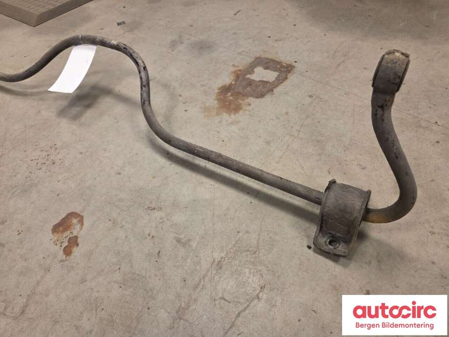 Stabilisatorstag bak til Mercedes Sprinter 2013-2018 (Fase 2) (906) (906) (MERCEDES|A 906 320 21 11|A 906 320 16 11|)