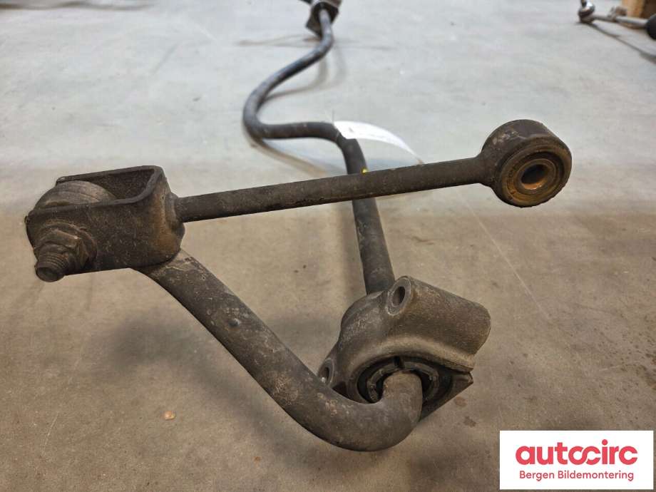 Stabilisatorstag bak til Mercedes Sprinter 2006-2013 (Fase 1) (906) (906) (MERCEDES|A 906 320 22 11|A 906 320 13 11|)