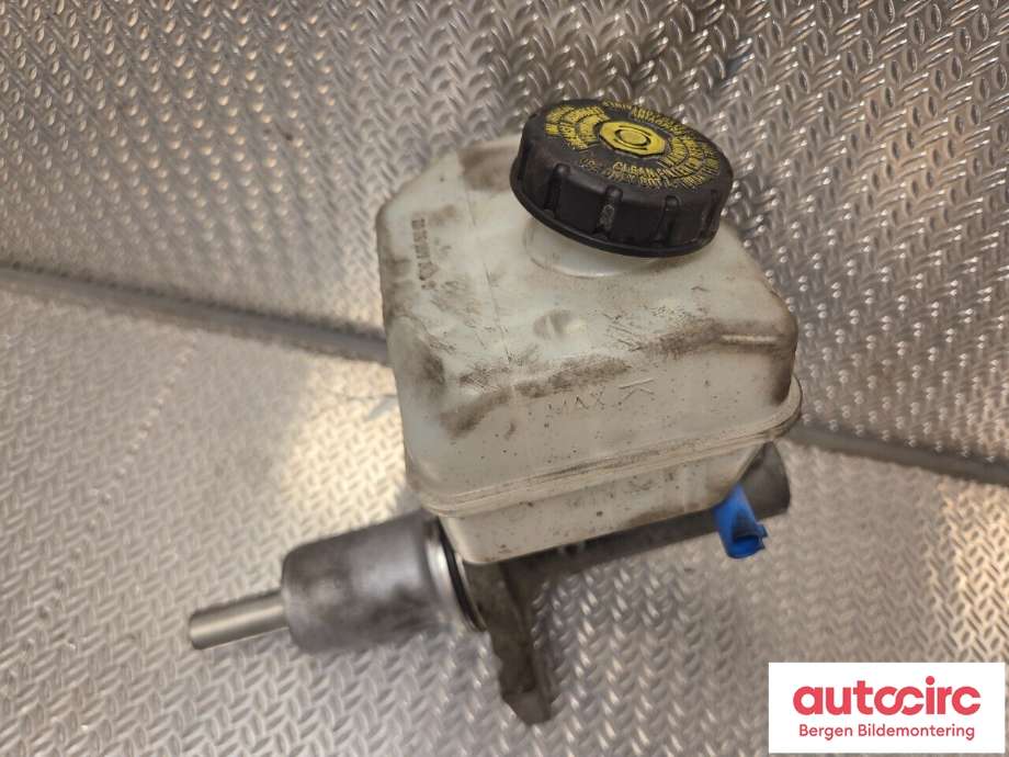 Bremsepumpe hoved til Mercedes Sprinter 2006-2013 (Fase 1) (906) (906) (MERCEDES|A 000 431 75 01|)