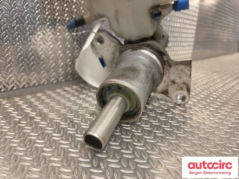Bremsepumpe hoved til Mercedes Sprinter 2006-2013 (Fase 1) (906) (906) (MERCEDES|A 000 431 75 01|)