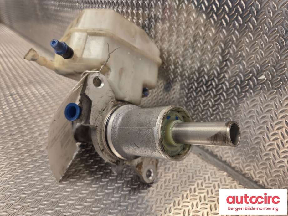 Bremsepumpe hoved til Mercedes Sprinter 2006-2013 (Fase 1) (906) (906) (MERCEDES|A 000 431 75 01|)