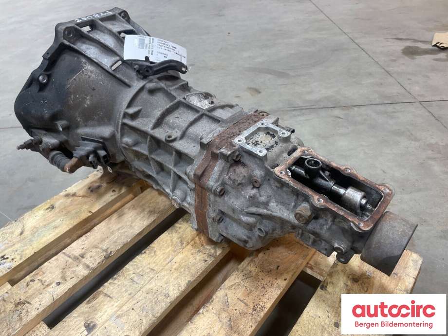 Girkasse manuell 6-trinn til Toyota Hiace 2007-2012 (Fase 3)  (TOYOTA|3303026A52|3303026A50|)