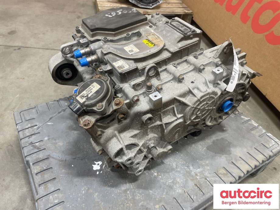 Motor elbil bak til Hyundai Ioniq 5 2021-->>  (HYUNDAI|4400018FB0|)