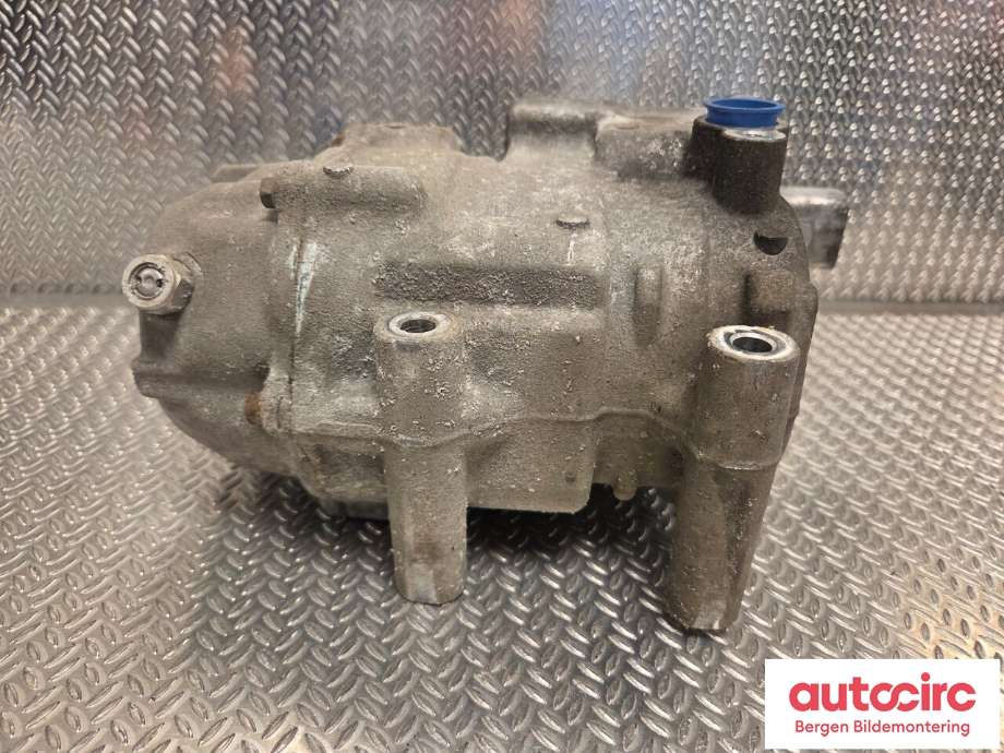 Aircondition kompressor til Toyota Yaris 2012-2014 (Type III, Fase 1) (TOYOTA|8837052010|8837052012|0422000513)