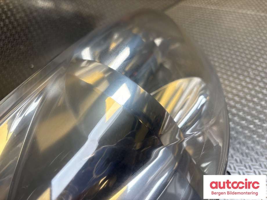 Frontlykt høyre halogen til Peugeot 308 2007-2011 (Type I, Fase 1)  (PEUGEOT|6206 F5|)
