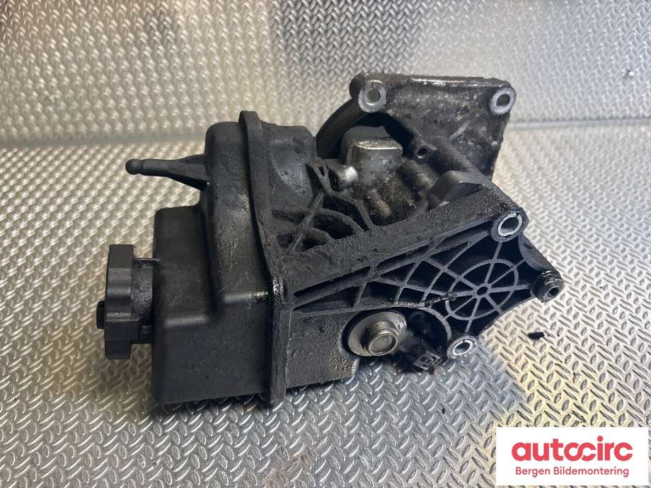 Servo pumpe mekanisk til Mercedes Sprinter 2013-2018 (Fase 2) (906) (906) (MERCEDES|A 006 466 66 01|)