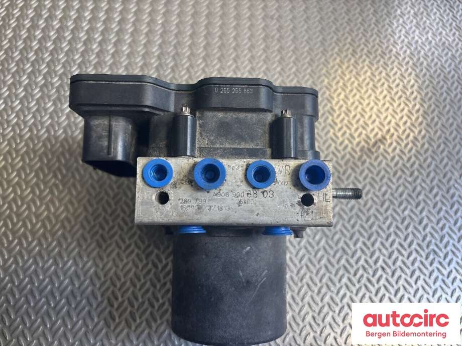 ABS sentral til Mercedes Sprinter 2013-2018 (Fase 2) (906) (906) (MERCEDES|A 906 900 11 02|A 906 900 19 02|A 008 431 88 12)