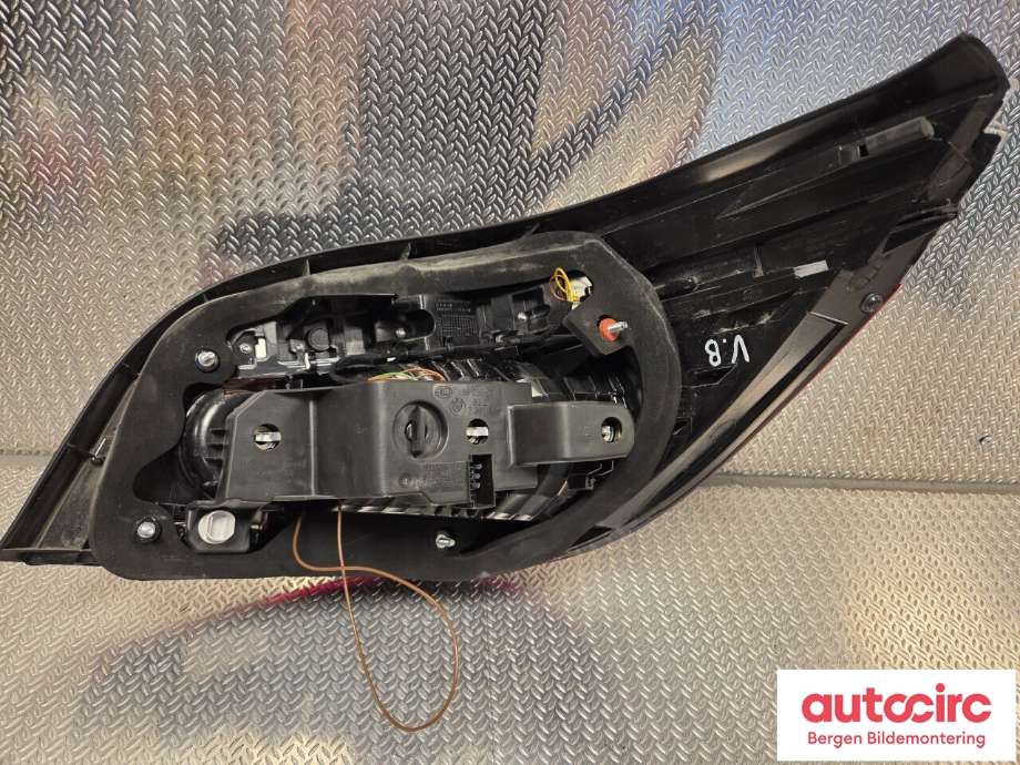 Baklykt venstre til BMW 5-Serie 2003-2010 (E60/E61) (E60/E61) (BMW|63 21 7 361 591|)