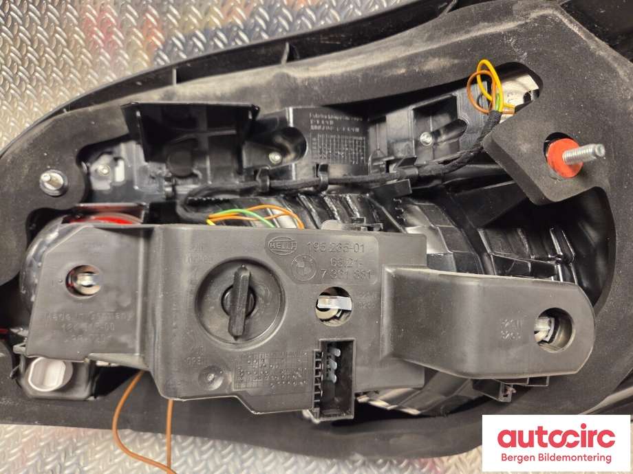 Baklykt venstre til BMW 5-Serie 2003-2010 (E60/E61) (E60/E61) (BMW|63 21 7 361 591|)