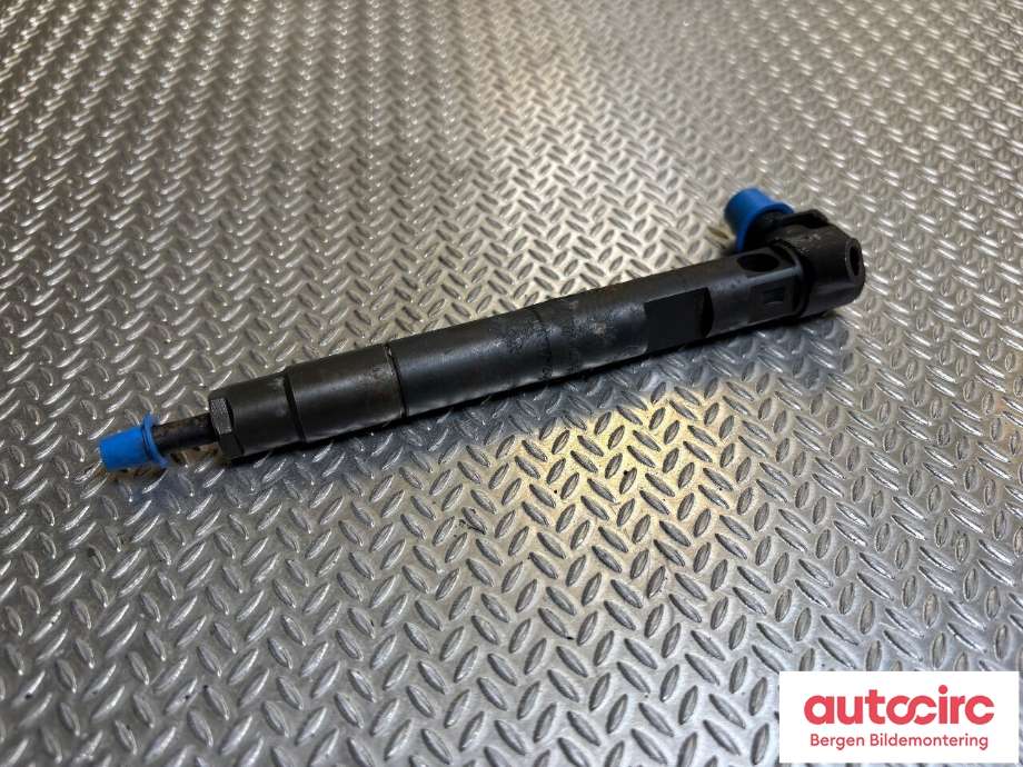 Dyse innsprøyting diesel til Mercedes Sprinter 2013-2018 (Fase 2) (906) (906) (MERCEDES|A 651 070 30 87|A 651 070 30 87 0001|A 651 070 30 87 80)