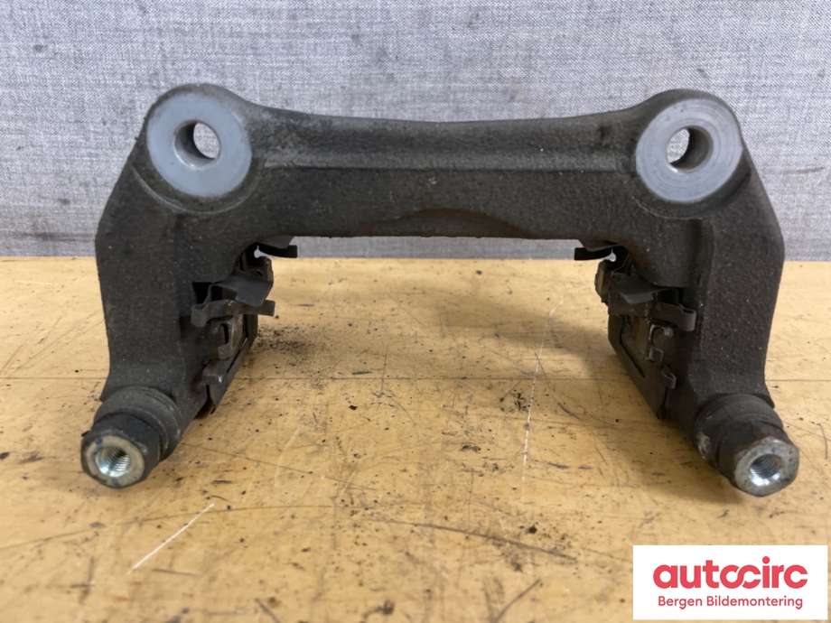 Bremsecaliper brakett til Kia e-Soul 2019-->> (Type III)  (KIA|58190-J2A10|)