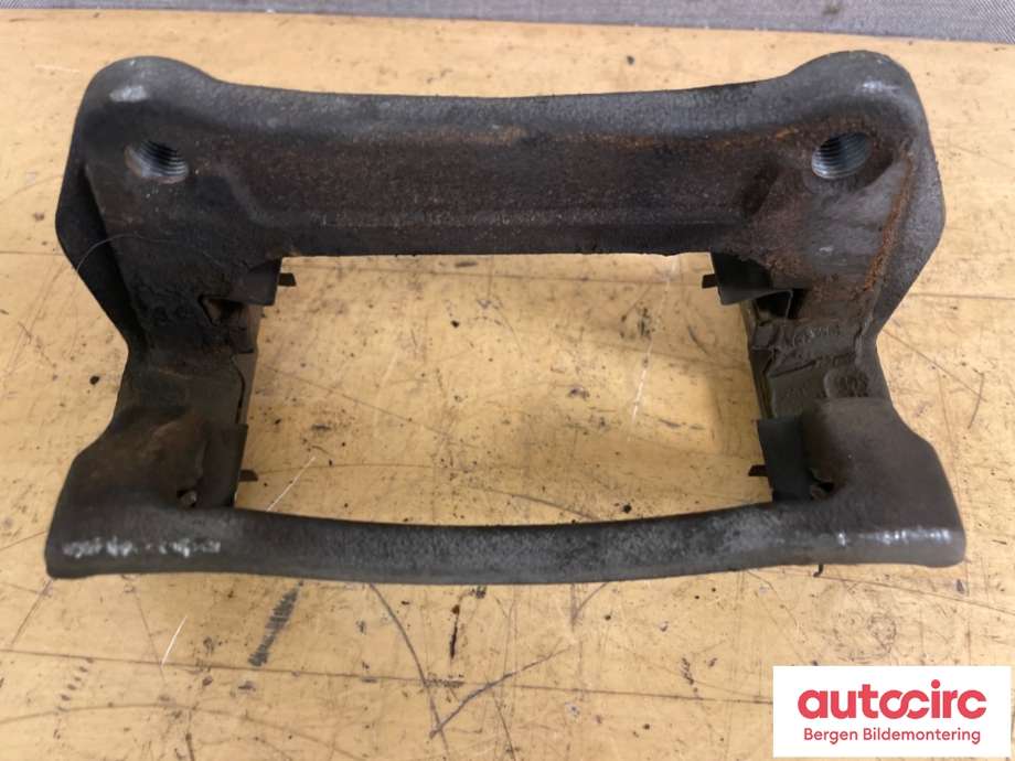 Bremsecaliper brakett til Kia e-Soul 2019-->> (Type III)  (KIA|58190-J2A10|)