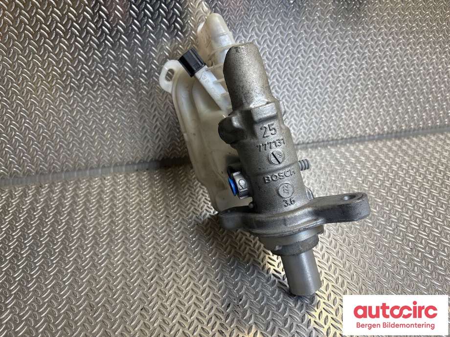 Bremsepumpe hoved til Mercedes Citan 2021-->> (W420) (W420) (MERCEDES|A 420 431 06 00|A 420 430 02 00|)