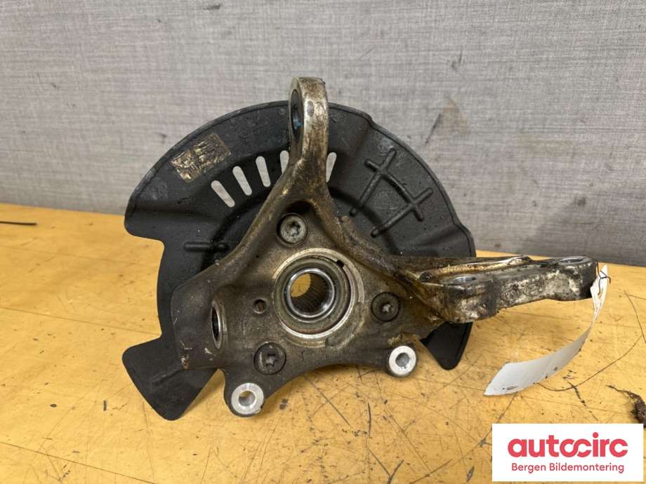 Hjulspindel venstre foran til Kia e-Soul 2019-->> (Type III)  (KIA|51750-J2000|51710-K4000|)