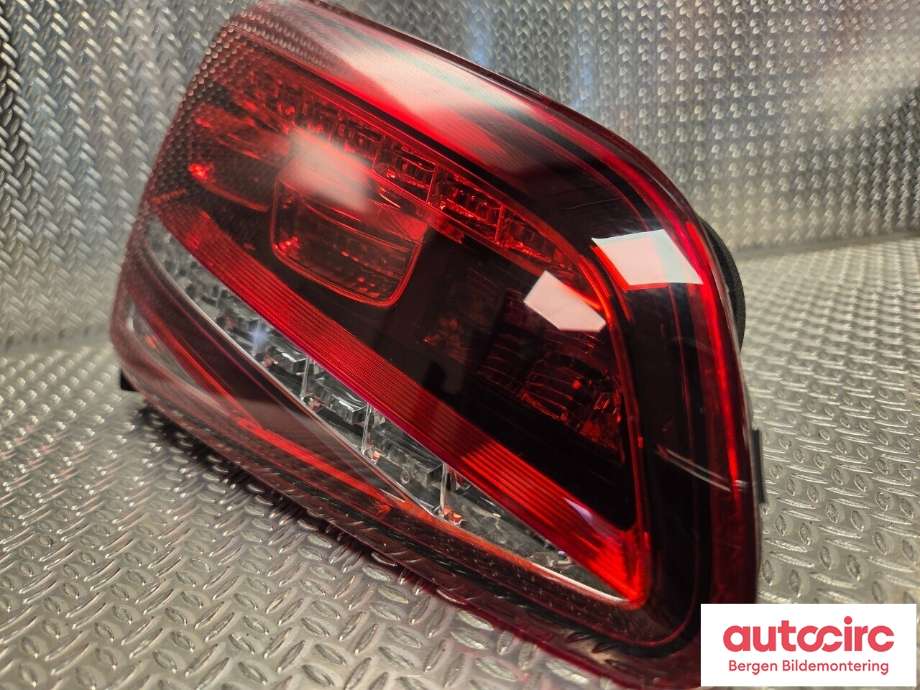 Baklykt venstre indre til VW e-Golf 2014-2017 (Fase 1)  (VOLKSWAGEN|5G0 945 307 F|)