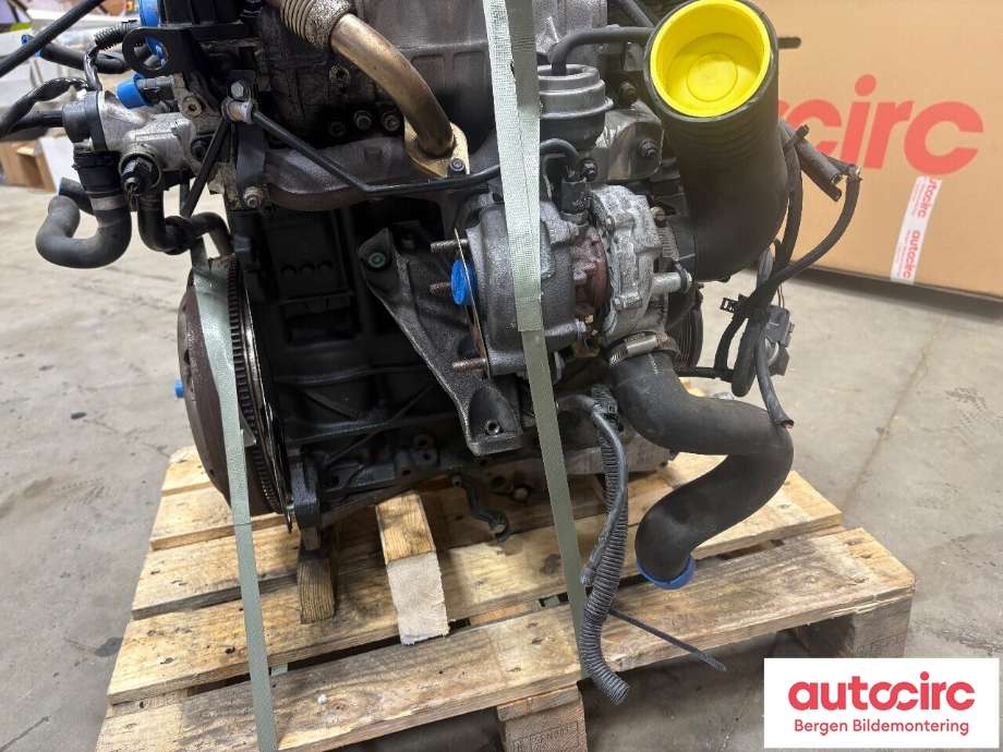 Motor diesel til Audi A4 2001-2004 (Type II) (B6) (B6) (AUDI|038 100 104 RX|038 100 041 NX|AVB)