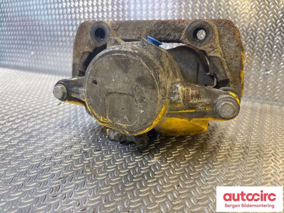 Bremsecaliper høyre foran til Mercedes C-Klasse 2007-2011 (Fase 1) (W204) (W204) (MERCEDES|A 204 421 22 81|)