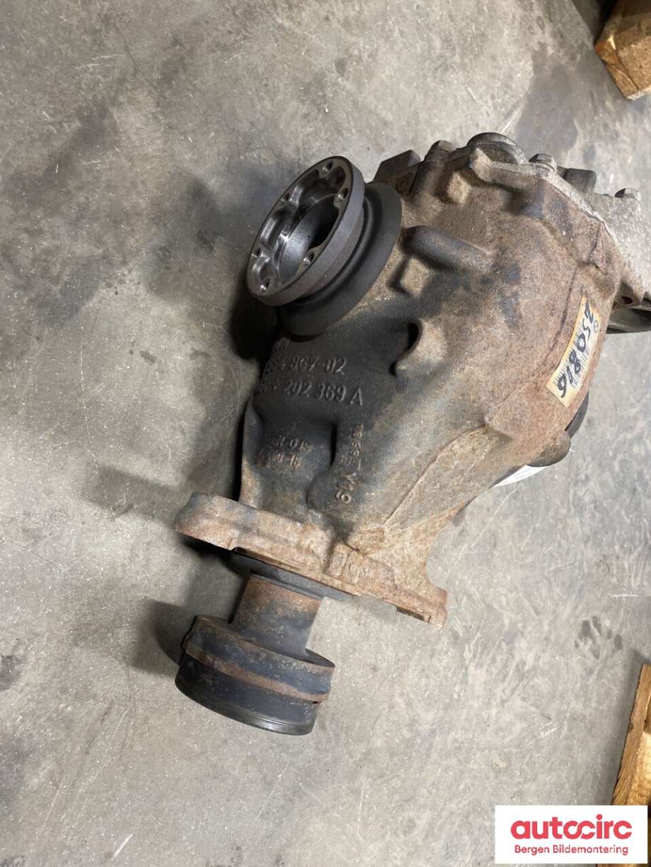 Kardang klokke bak til BMW 5-Serie 2003-2010 (E60/E61) (E60/E61) (BMW|33 10 7 560 602|)
