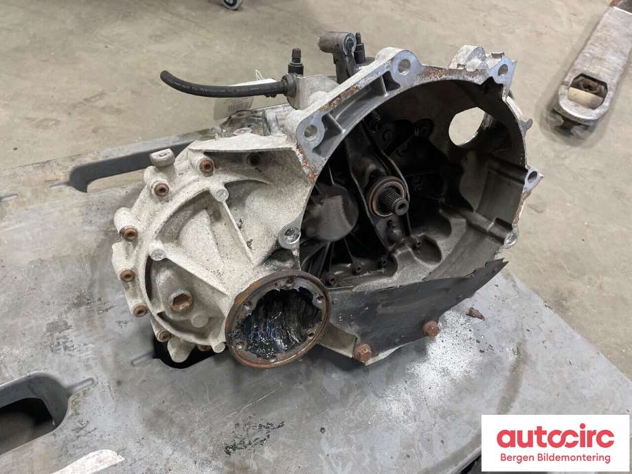 Girkasse manuell til VW Golf VI 2008-2012  (VOLKSWAGEN|0AH 300 042 F|CBZA|)