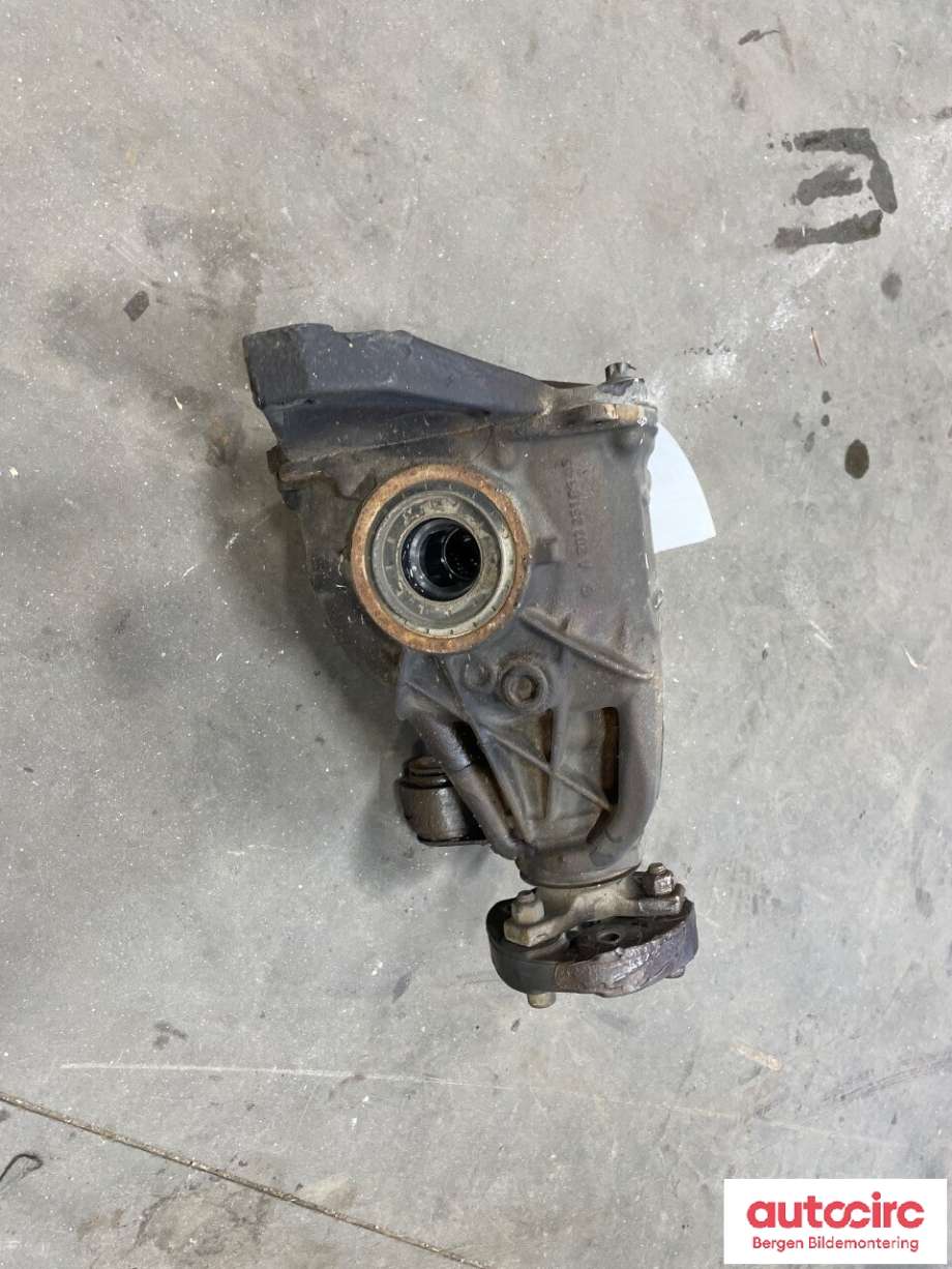 Kardang klokke bak til Mercedes GLK 2008-2015 (X204) (X204) (MERCEDES|A 204 350 06 14|A 204 350 06 14 80|)